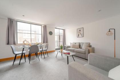 London's Holborn - CityApartmentStay