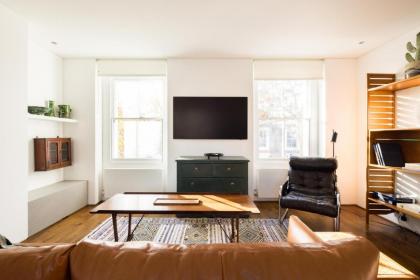 POR-98 Portland Road - image 3