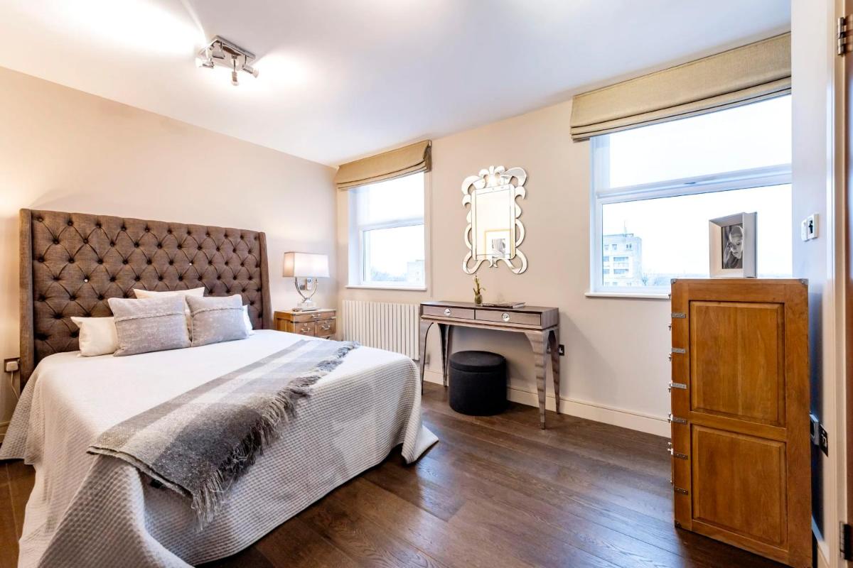 CAMDEN Lux Apartment-Hosted by Sweetstay - main image