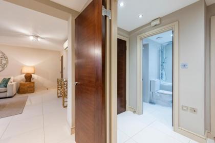 CAMDEN Lux Apartment-Hosted by Sweetstay - image 10