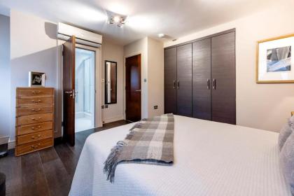 CAMDEN Lux Apartment-Hosted by Sweetstay - image 13