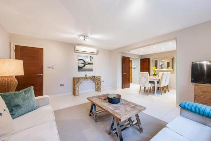 CAMDEN Lux Apartment-Hosted by Sweetstay - image 17
