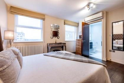 CAMDEN Lux Apartment-Hosted by Sweetstay - image 3