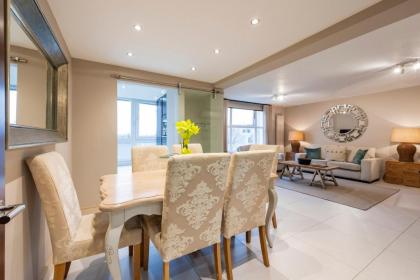 CAMDEN Lux Apartment-Hosted by Sweetstay - image 5