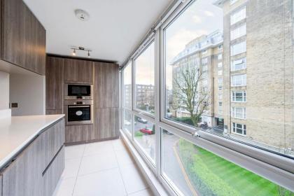 CAMDEN Lux Suite-Hosted by Sweetstay - image 25