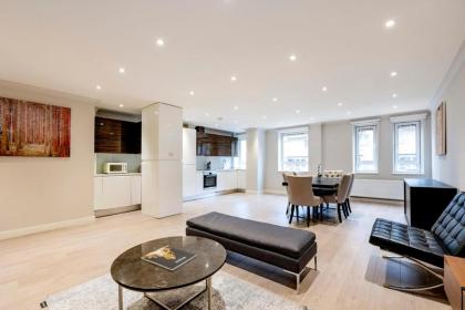 Beautiful 2-bed flat-Hosted by Sweetstay