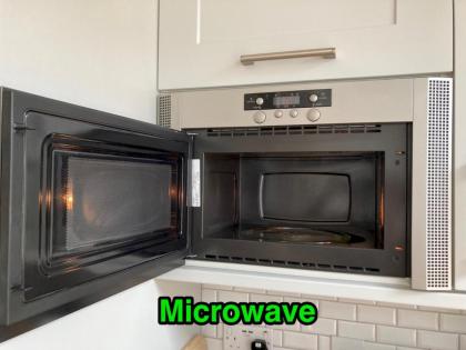 Pass the Keys Medley · Spacious 1bd sleeps 4 great location W Hampstead - image 25