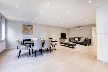 Stunning 2-bedroom-hosted by Sweetstay