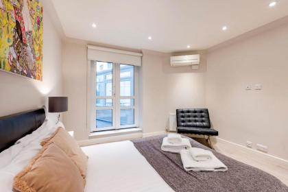 Stunning 2-bedroom-hosted by Sweetstay - image 11