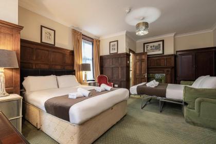 Barrington Lodge - image 10