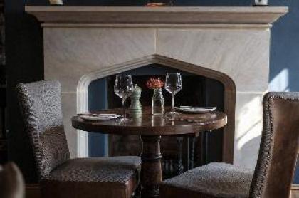 The White Hart Hotel - image 17
