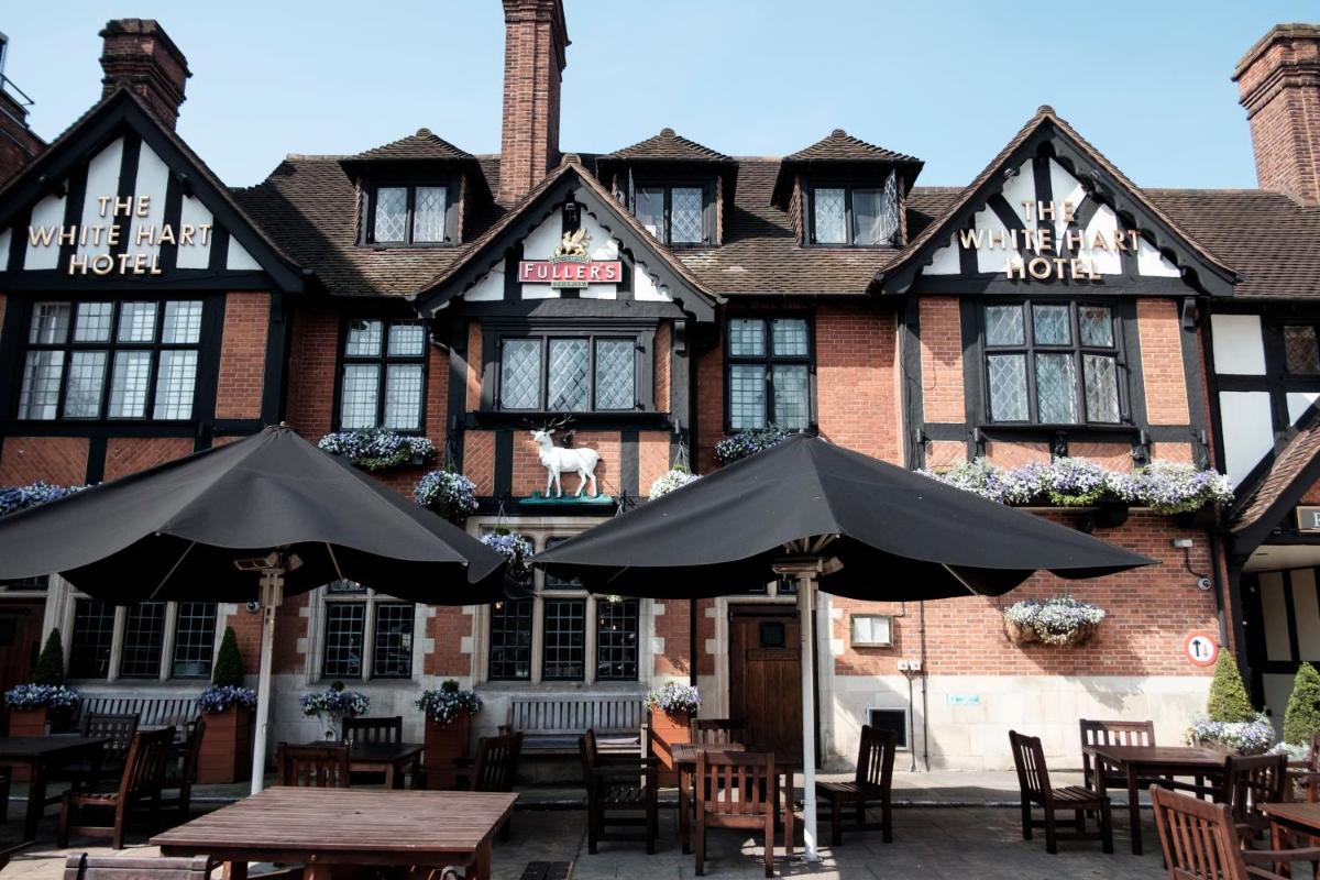 The White Hart Hotel - image 6