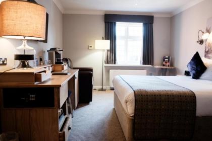 The White Hart Hotel - image 9