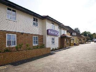 London Twickenham East - main image