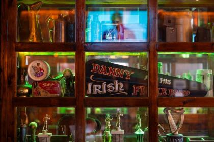 The Hyde - At Dunning's Bar - image 13