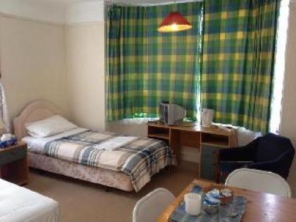Lenton Lodge Guest House - image 14