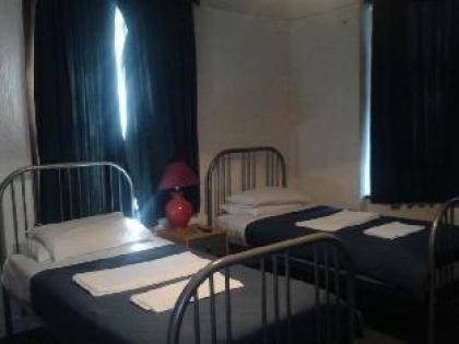 Lenton Lodge Guest House - image 6