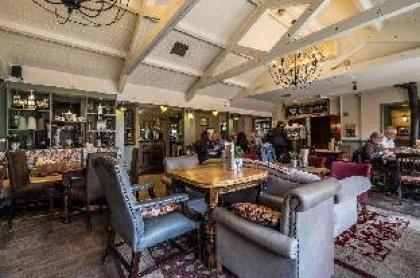 The Rose & Crown Wimbledon - image 7