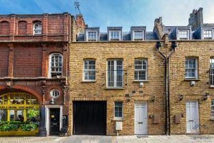 Royal Two Bedroom House in Mayfair - image 16