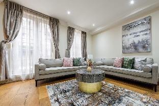 Royal Two Bedroom House in Mayfair - image 5