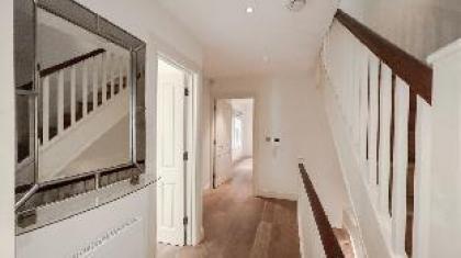 Residence in London 