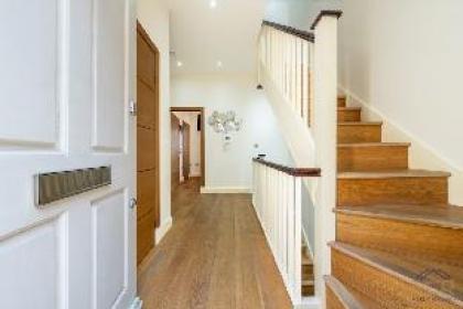 Exquisite 3-Bedroom House in Mayfair - image 17
