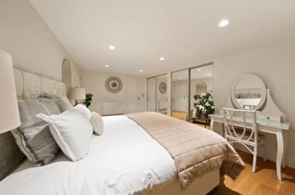Hububb Luxury Apartment Kensington - image 25