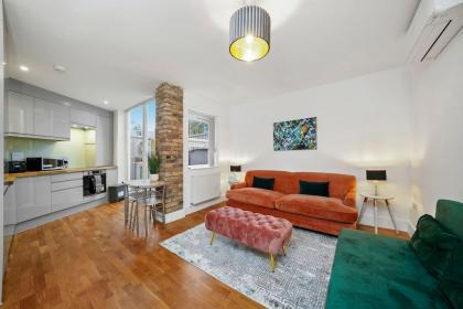 Luxurious One Bedroom Apartment near Queens Gate