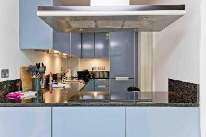 Lovely 2BD flat with River view - image 6