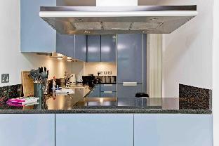 Lovely 2BD flat with River view - image 6