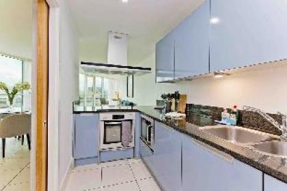 Lovely 2BD flat with River view - image 7