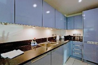 Lovely 2BD flat with River view - image 8