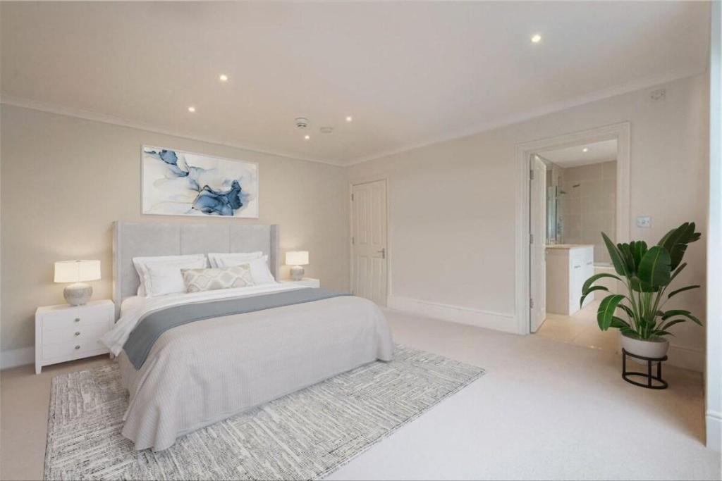 Charming & Delightful in Mayfair - main image