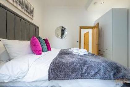 Victorian Style One-bedroom apartment - image 16