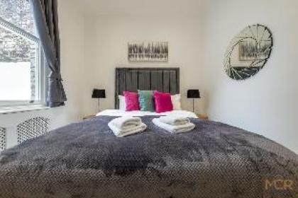 Victorian Style One-bedroom apartment - image 17