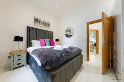 Victorian Style One-bedroom apartment - image 5