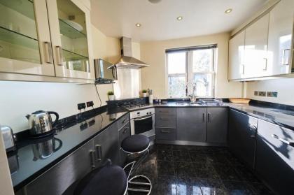 Pluxa Ebony Suite - image 7